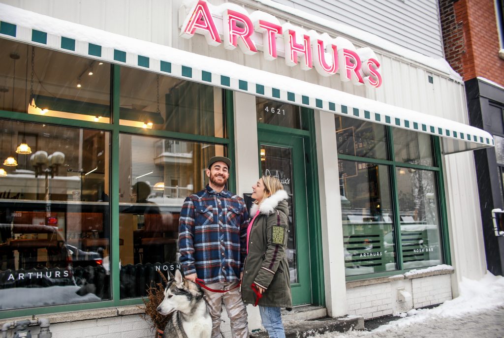 Arthurs Nosh Bar exterior